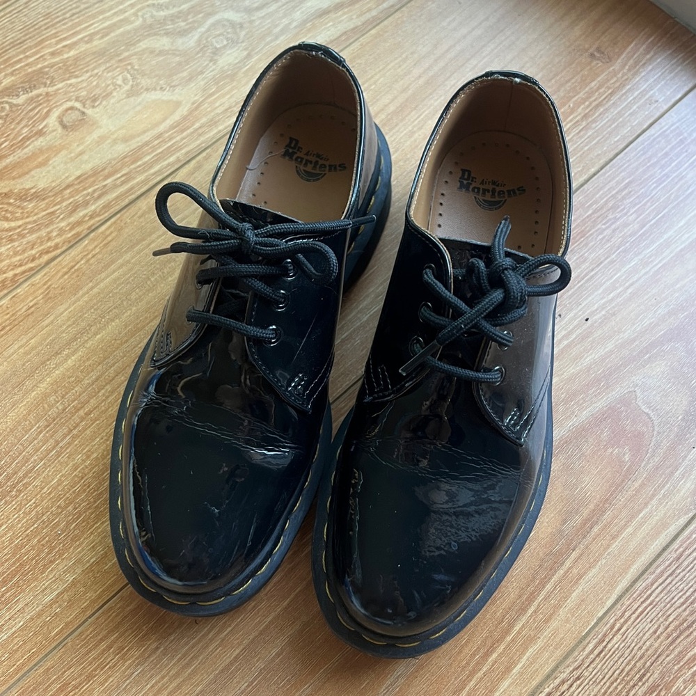 Dr.martens patent leather 3eye lace up oxford